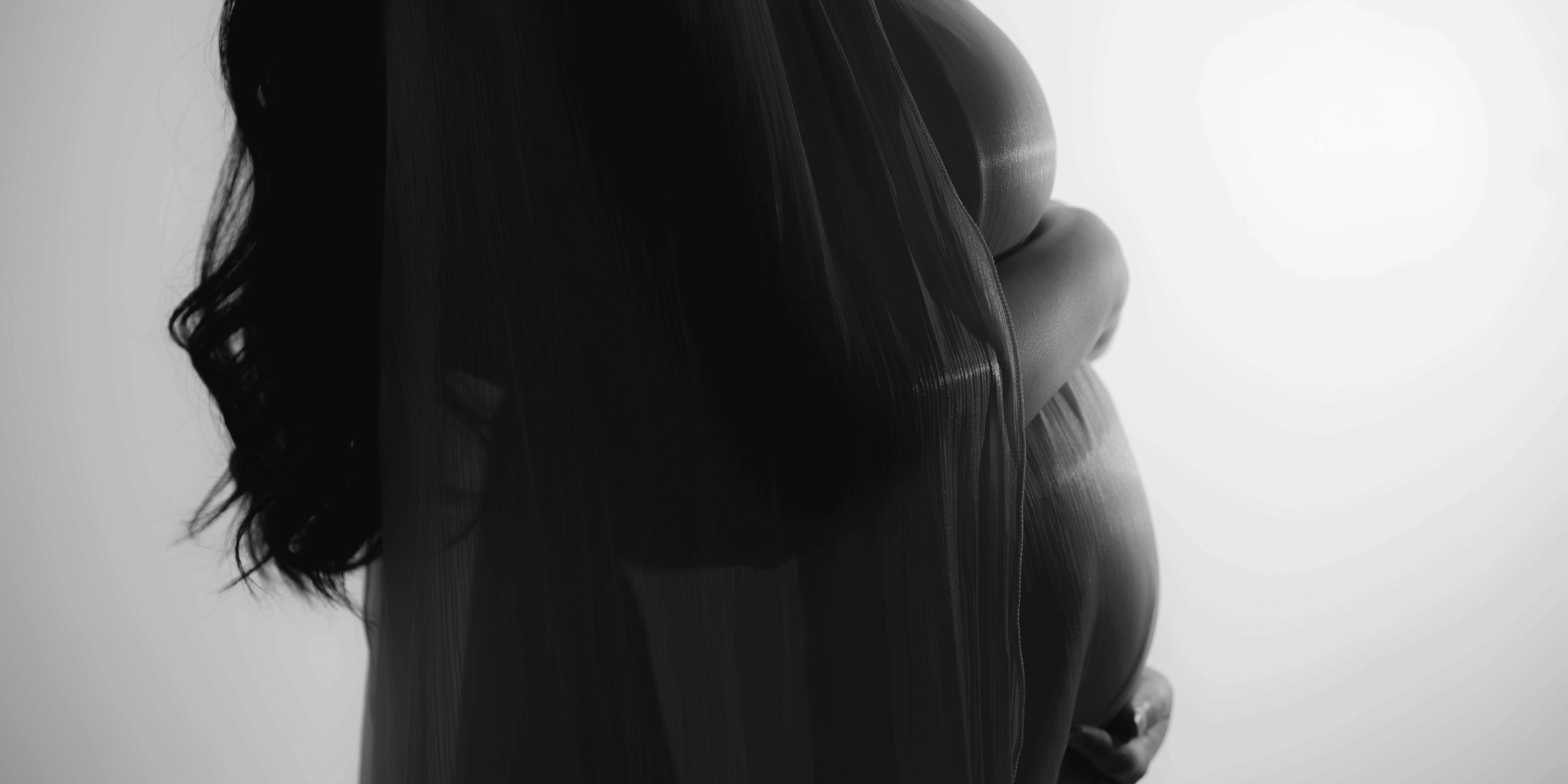 Maternity Photoshoot in Agra | Capture Your Pregnancy Glow with Vogue Productions